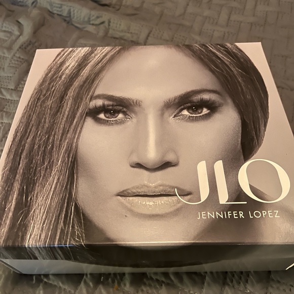 The sold out…Jlo Monic Red Glow Wedges - Picture 9 of 9